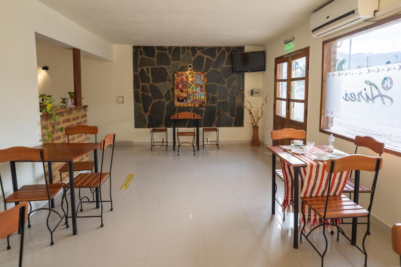 Aires De Cafayate Hostel ภายนอก รูปภาพ
